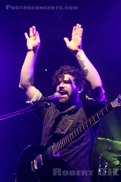 FOALS - 2013-02-15 - PARIS - Point Ephemere - Yannis Philippakis